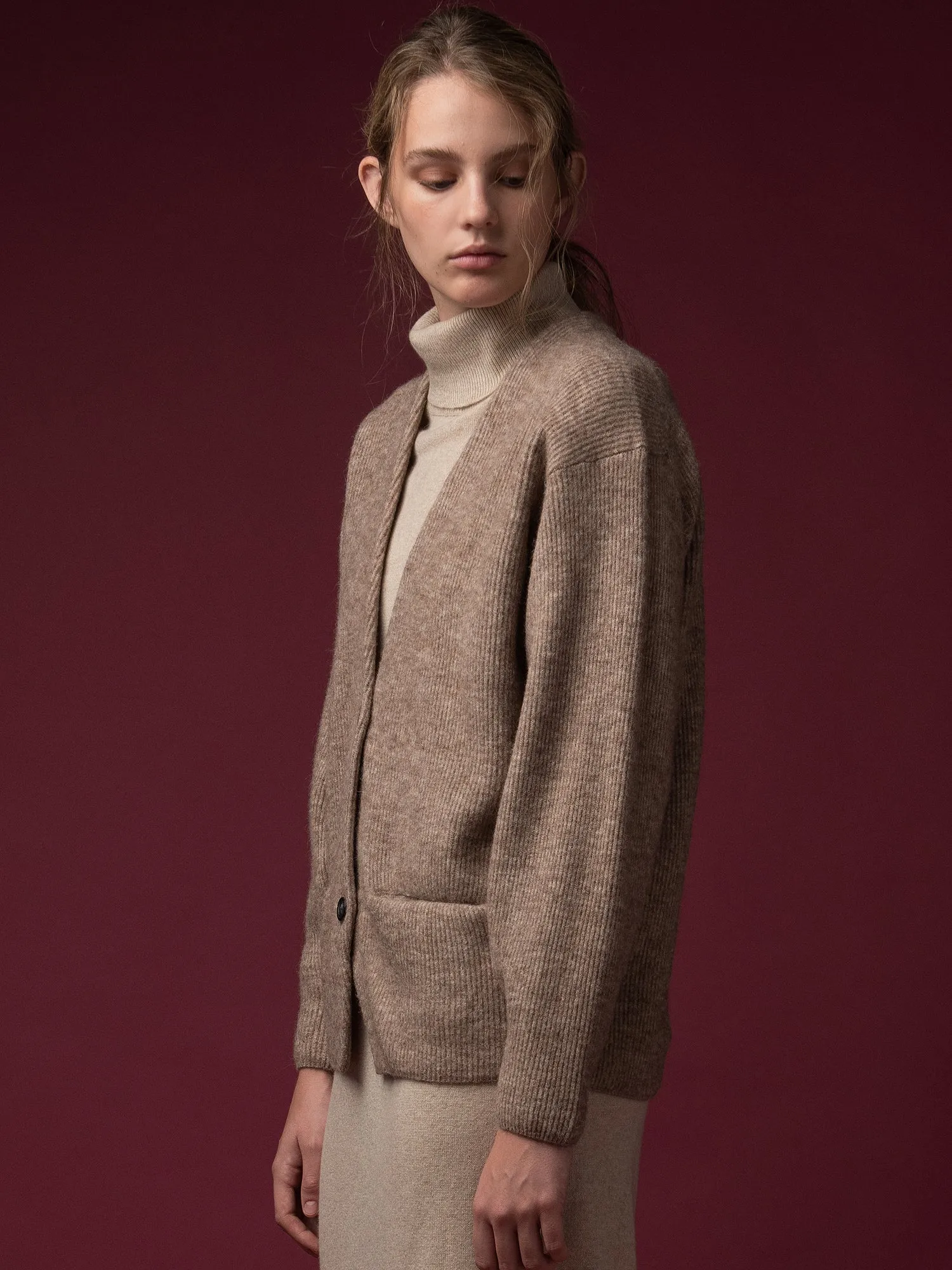 Alpaca Curved Sleeve Cardigan_Beige