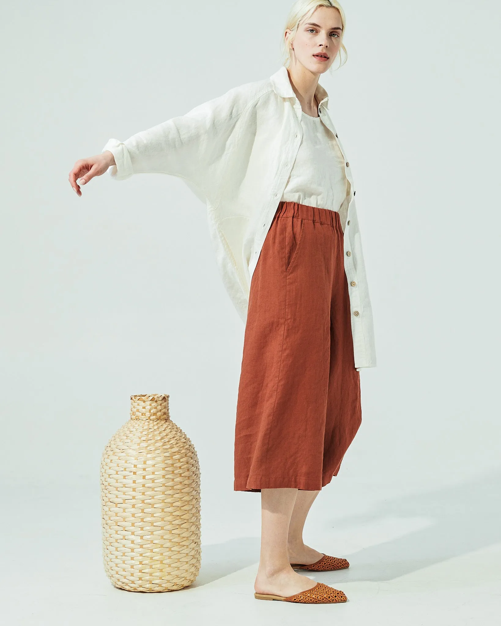 WELS midi linen wide leg pants (SS24)